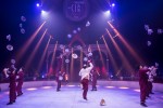 7è Festival Internacional del Circ Elefant d'Or Jinan Acrobatic Troupe · malabars amb barrets · Xina